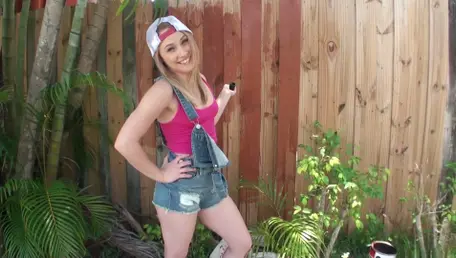 Teen Girlfriend Fucked Outside
