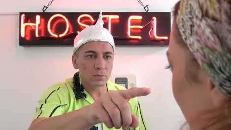 Brünette Tera Link bekommt Gesichtsszene