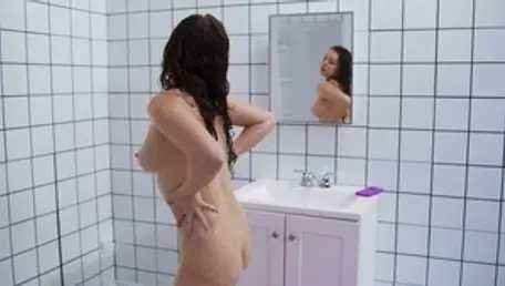 Brazzers: Dirty MILF Self-Pleasure