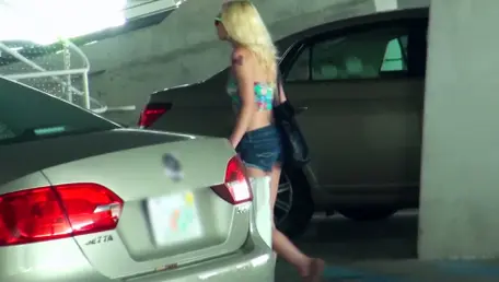 Hot Blonde Teen Hitchhiker Picked Up And