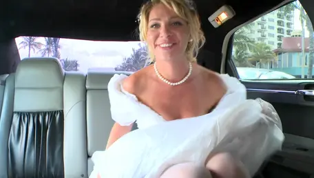 MILF Hunter: Stepphanie is bald MILF